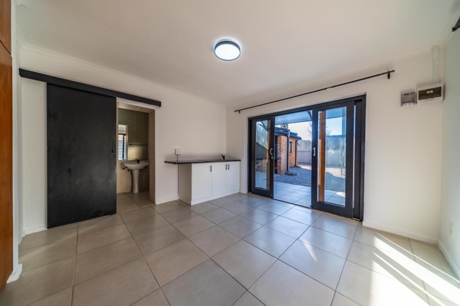To Let 0 Bedroom Property for Rent in La Colline Western Cape